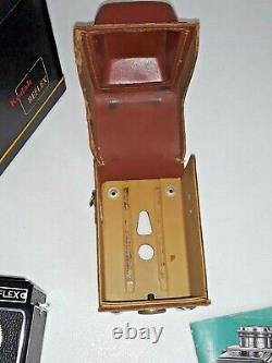 1946 Kodak Reflex 620 film TLR camera with case, lens cap/cover, box, Instructions