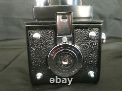 Beautiful Vintage Yashica-D TLR Film Camera with Copal-MXV 3.5 80 mm Lens