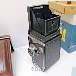 Boxed RARE 1958 YASHICA Mat Film Camera