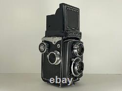 Exc+5 for this age Yashica Yashicaflex Model A TLR 6x6 Camera 80mm f/3.5 JAPAN