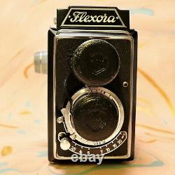 Lipca Flexora 1 Type i CLA'D TLR Camera, Excellent Used Condition With Case Lomo