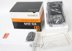 New old stock in box Yashica 124g TLR camera, 80mm lens mint 120 220 yashicamat