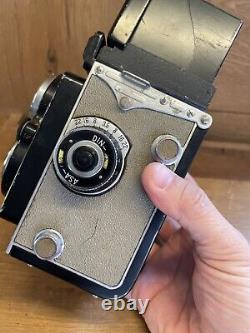 Opt Near Mint Yashica Auto TLR Film Camera Yashinon 80mm F/3.5 Lens From JP