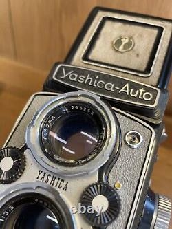 Opt Near Mint Yashica Auto TLR Film Camera Yashinon 80mm F/3.5 Lens From JP