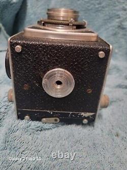 Rare Montiflex TLR 120 Film Camera with Pluscanar 75mm F3.5 Lens and case Untested