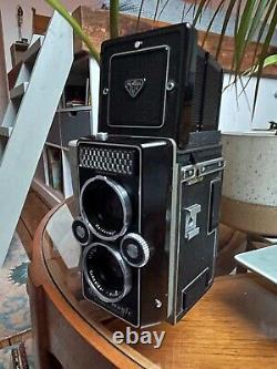 Rollei Magic 1 medium format 6x6 fully automatic TLR In great working condition