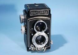 Rollei Rolleicord V TLR Film Camera Xenar 75mm f/3.5 lens Working & Excellent