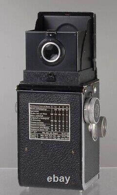 Rolleicord IIa Medium Format TLR film camera (75mm f/3.5 Tessar Lens)