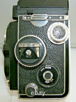 Rolleiflex 3.5F with Zeiss Planar with built in meter, cap, and case