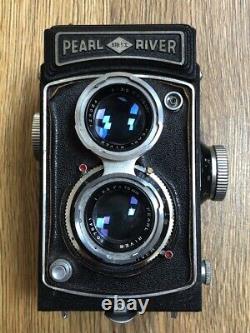 Vintage Chinese Pearl River Twin Lens Reflex Camera