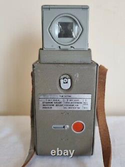 Vintage Rare RICOHMATIC 44 Baby TLR 4x4 CAMERA with Cover and VGC