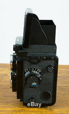 Vintage Yashica Mat-124G Medium Format TLR Film Camera With Case FILM TESTED