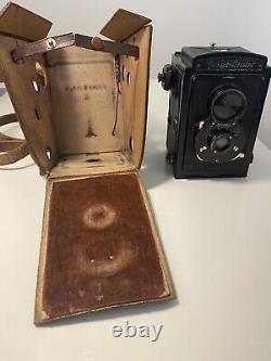 Voigtlander Brillant 1930s Medium Format TLR 120 Film Camera With Case