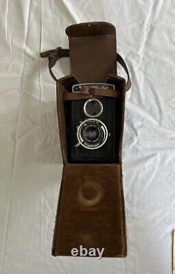 Voigtländer Brillant V6 1937 Bakelite Camera & Case With Original Instructions