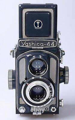 Yashica 44 (grey) in very nice condition