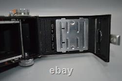 Yashica 635 TLR Medium Format film Camera With complete Kit Full Service 3090387