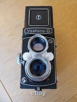 Yashica D TLR 120 film camera + case +instructions +light meter 100% charity
