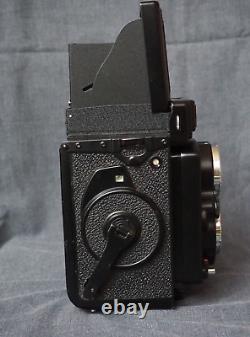 Yashica MAT-124G 6x6 TLR medium format film camera, case, instructions & lenses