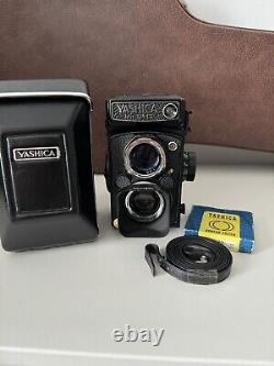 Yashica Mat 124G 6x6 TLR 120mm Film Camera With Yashinon 80mm F3.5 Excellent UK