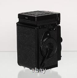 Yashica Mat 124G TLR 120 Rolling Film 6x6
