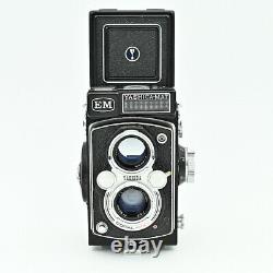 YashicaMat EM Twin Lens Reflex TLR 120 6x6 Film Camera