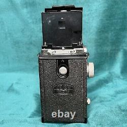 Zeiss Ikon Ikoflex II 120 Film TLR Camera with Carl Zeiss 75mm F3.5 Tessar Lens