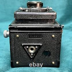 Zeiss Ikon Ikoflex II 120 Film TLR Camera with Carl Zeiss 75mm F3.5 Tessar Lens